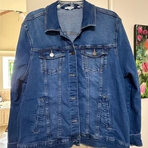 NWOT - Ladies Serra Classic Jean Jacket - XL